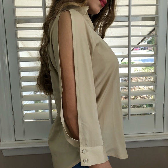 Solddd Outtt - Picture 3 of 4